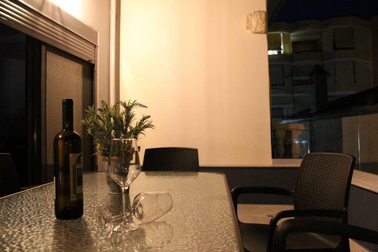 Mos Luxury City Suites - The Loft Ханья Экстерьер фото
