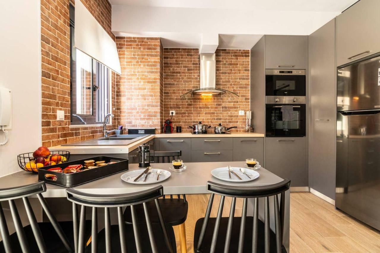 Mos Luxury City Suites - The Loft Ханья Экстерьер фото